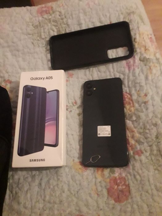 Продам Samsung A05