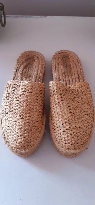 Продам женские льняные шлепки тапочки