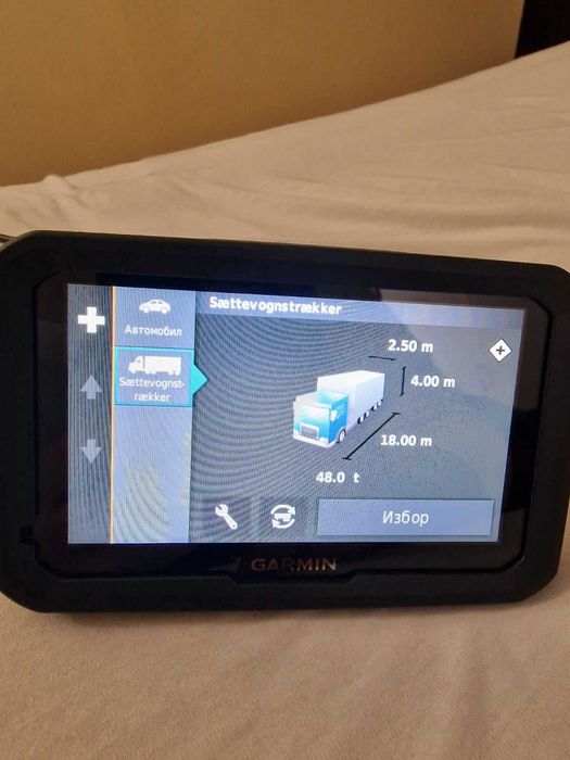 Навигация за камион Garmin Dezl 570 5 инча екран карти за цяла Европа