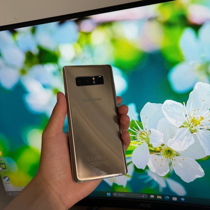 Продам Samsung note 8-64gb.