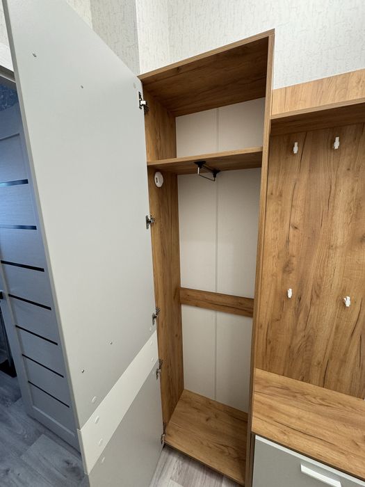 Шифонер для прихожки