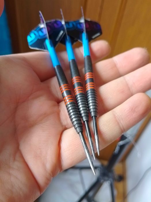 Săgeți darts RVB