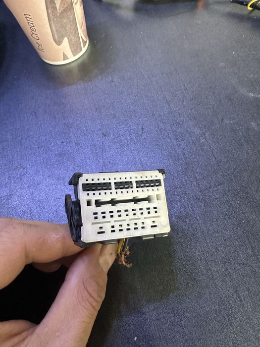 Штекр фишка магнитофон кобальт спарк автомат