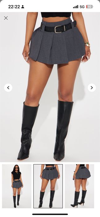 Къса сива пола М размер