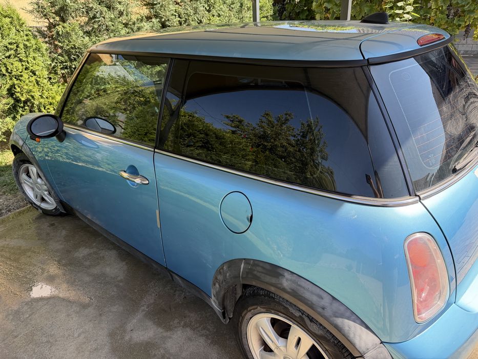 Mini Cooper One 2005