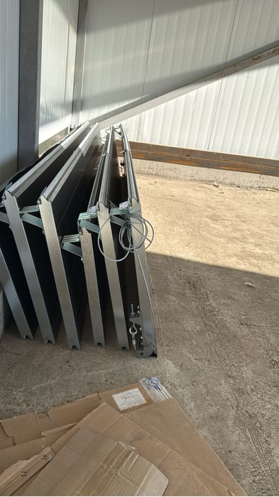 Изготовление секционных ворот