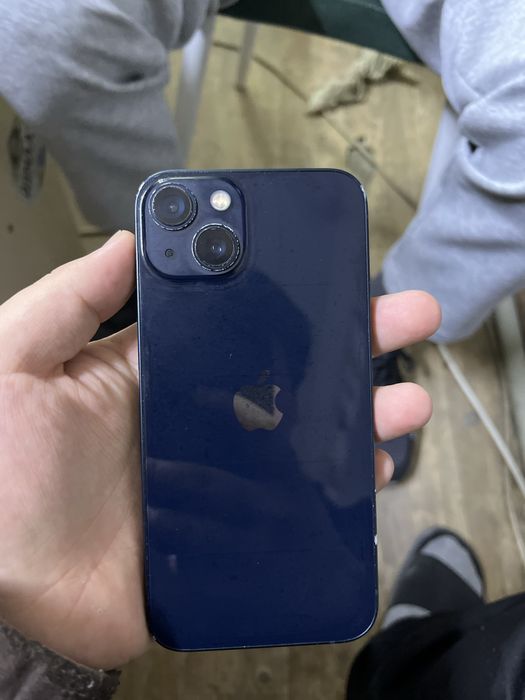 Айфон 13 без док