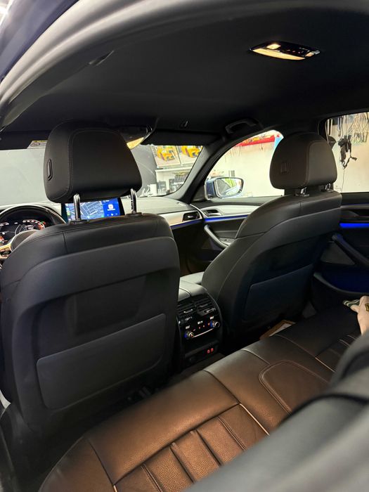 Ecrane In Tetiere dedicate BMW Seria 5 G30 2017-2023 in Stoc In Romania Poze Reale Garantie 12 luni Youtube Android Magazin Play Netflix