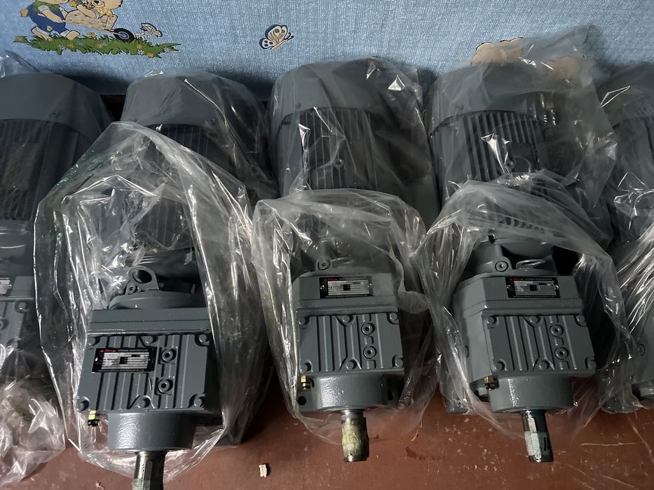 Мотор редуктор.