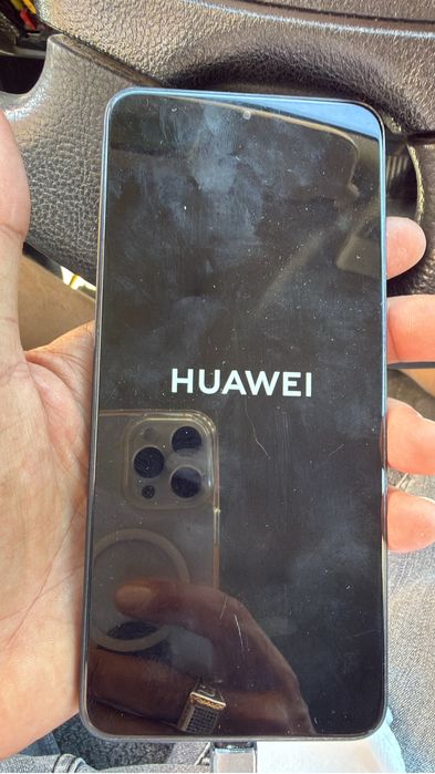 продам Хуавей нова ү 90 в хорошем состояни