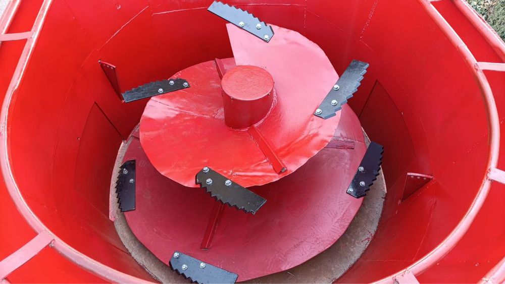 Миксер Кормораздатчик 10 куб Прицеп иван 3т