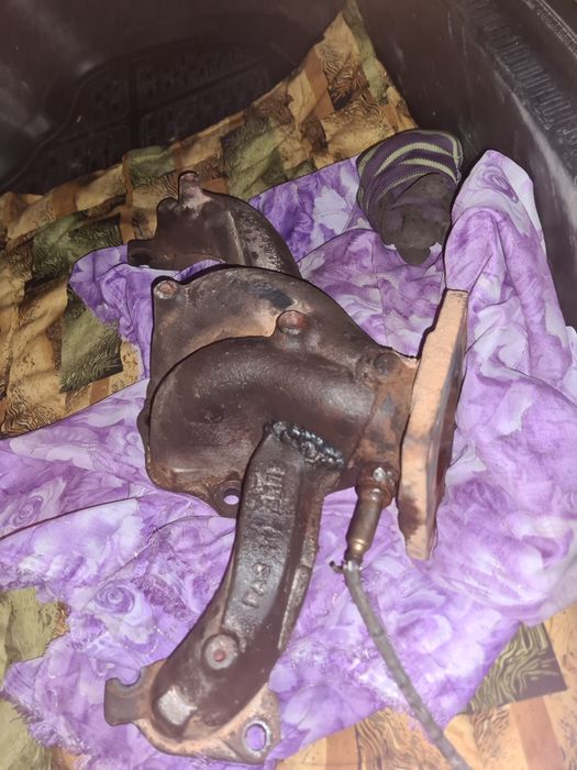 Коллектор выхлопной  на газель