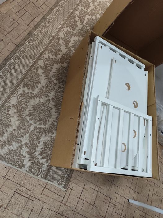 Манеж детский универсальный /овальные и круглые/