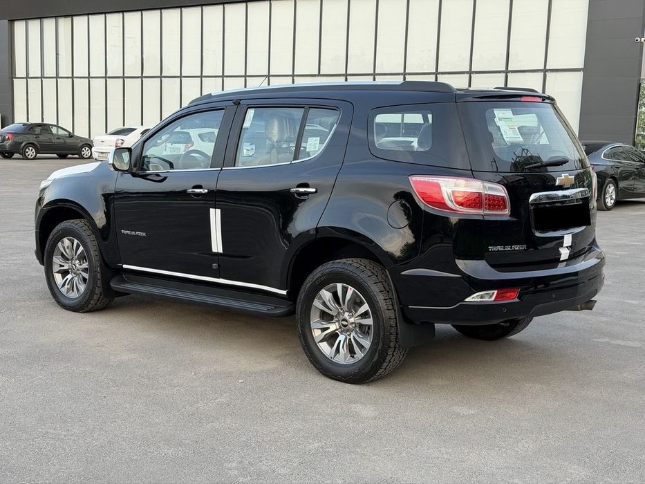 Trailblazer 2021 benzin