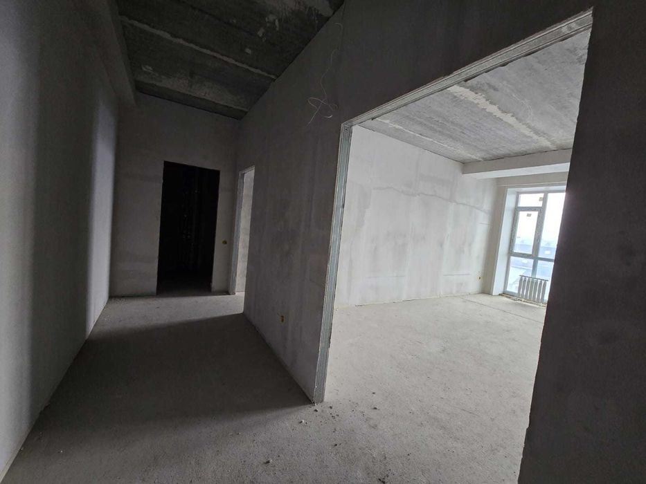 Продажа 4-комнатной квартиры