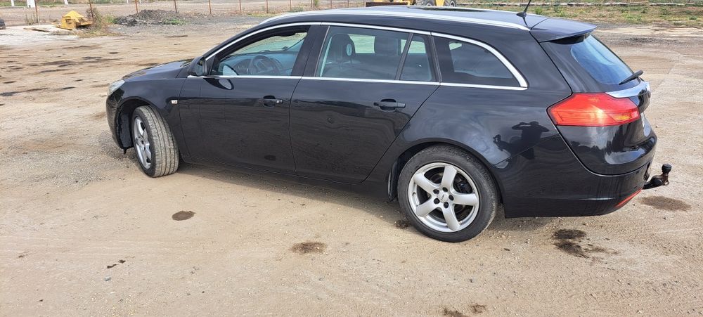 de vanzare opel insignia