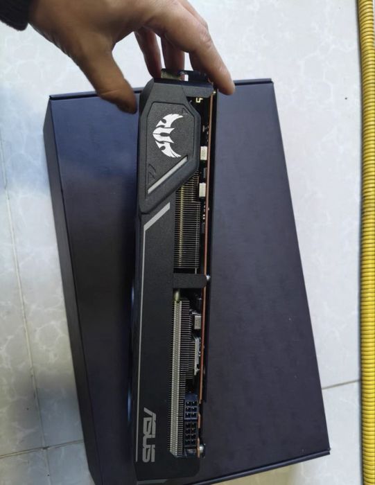 Видеокарта rx5700