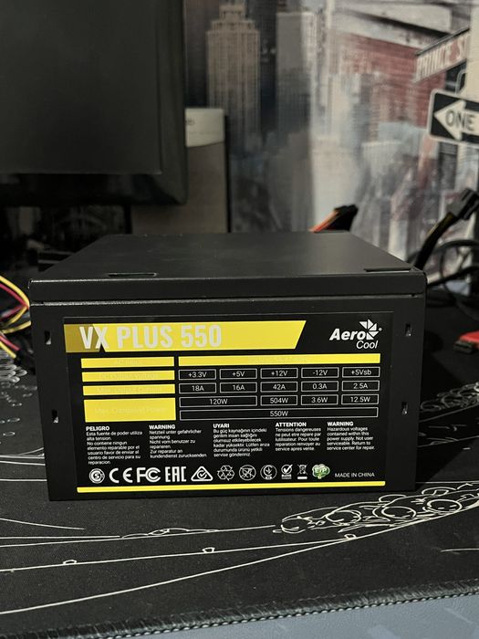 Блок питания aero cool VX PLUS 550