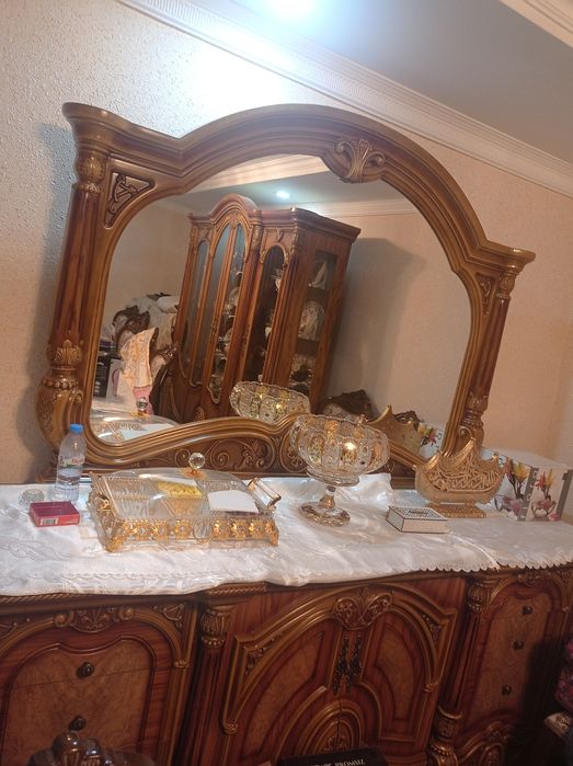 Xitoy mebeli sotiladi