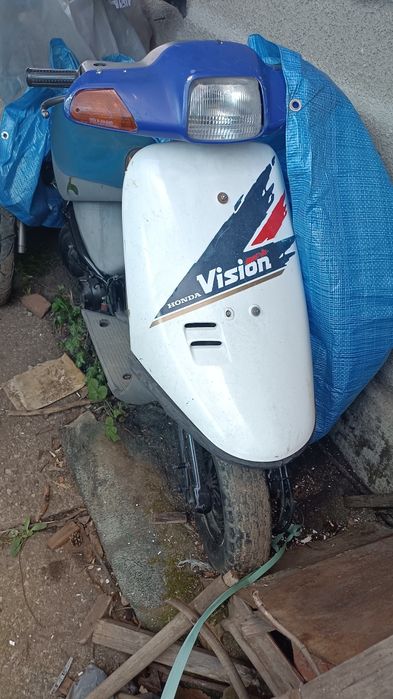 Scuter honda mai trebuie aranjat detali jos preț fix campina