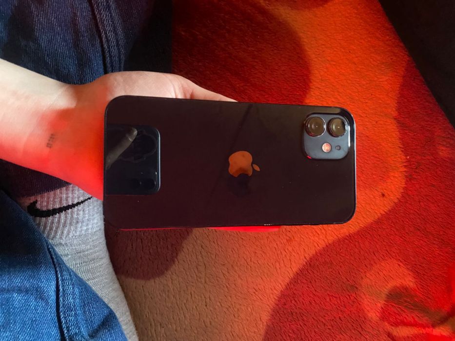 Айфон 12 срочно