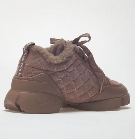 Зимние кроссовки