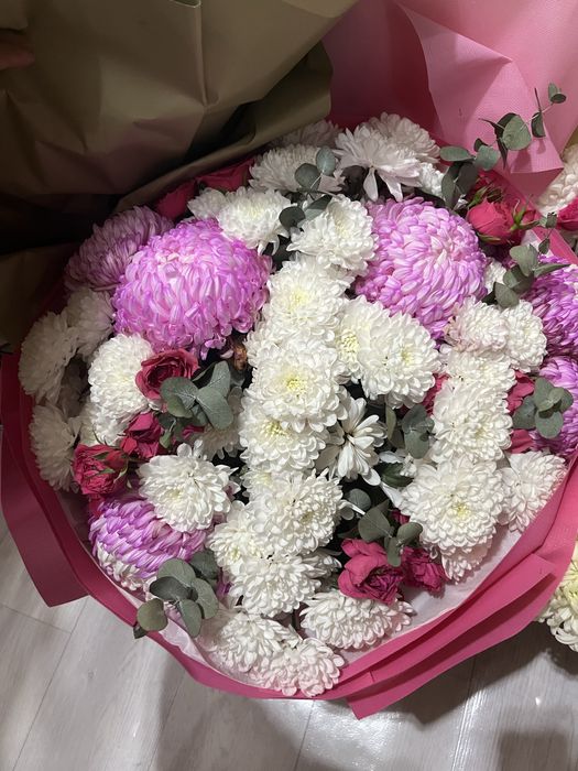 Свежый большой букет