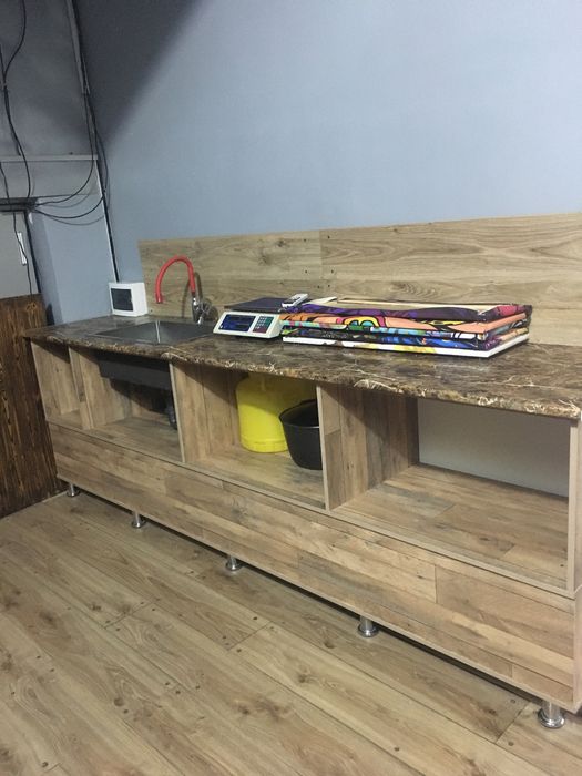 Кухонная мебель продаеться