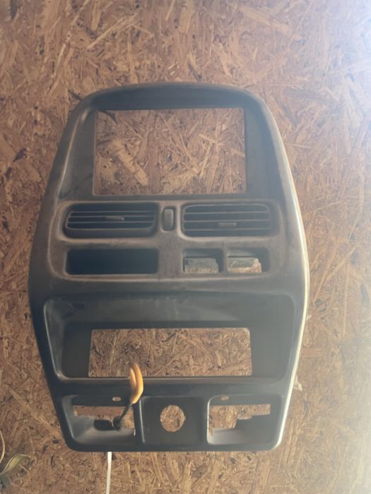 Запчасти ниссан нп 300