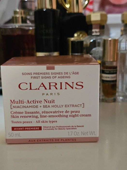 Crema de noapte Clarins,multi -active