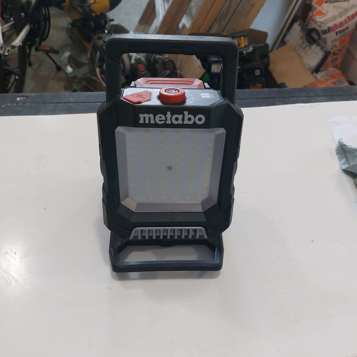 Акумулаторен Лед прожектор Метабо Metabo BSA 18 LED 4000