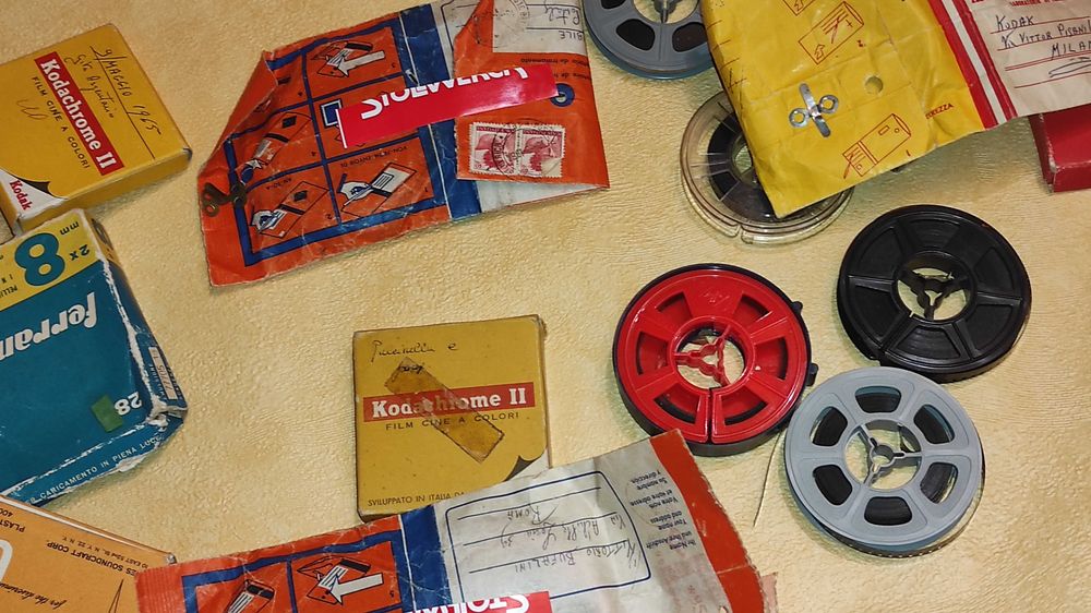 30 role cu pelicula pt. aparat proiectie atentie 7.5 cm diametrul la rola