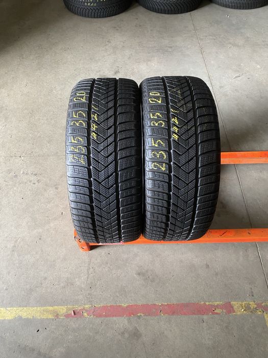 Anvelope iarna 235/35/20 Pirelli Sottozero 3 235 35 20 R20