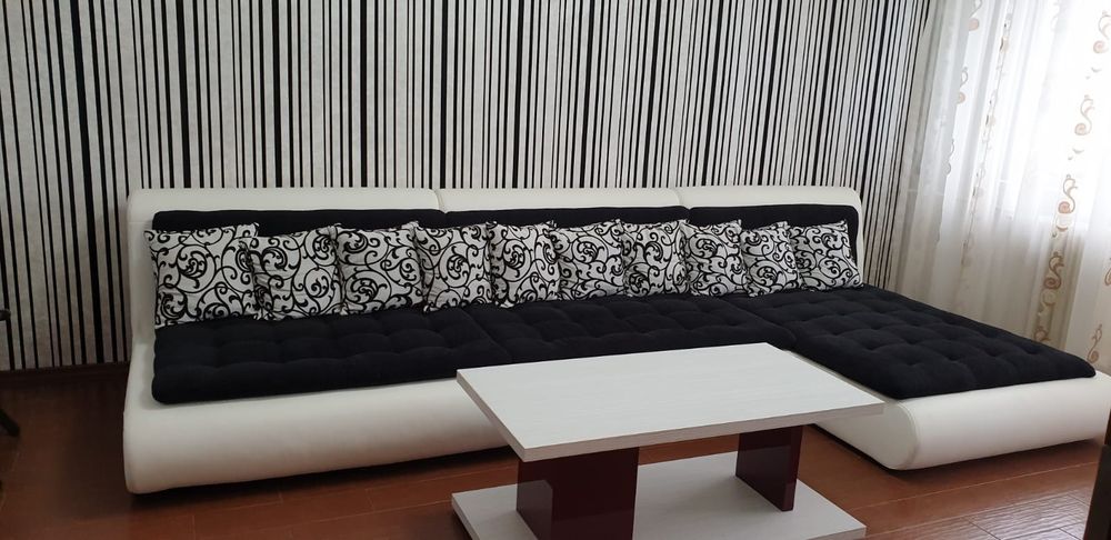 Apartament 3 camere decomandat, mobilat, utilat +  boxa