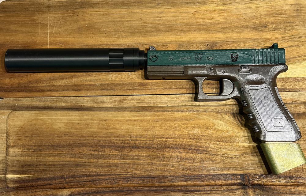 Декоративен 3D принтиран пистолет Glock – реплика/реквизит