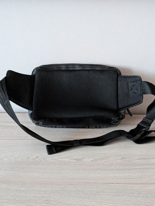 Сумка Tommy Hilfiger reporter bag