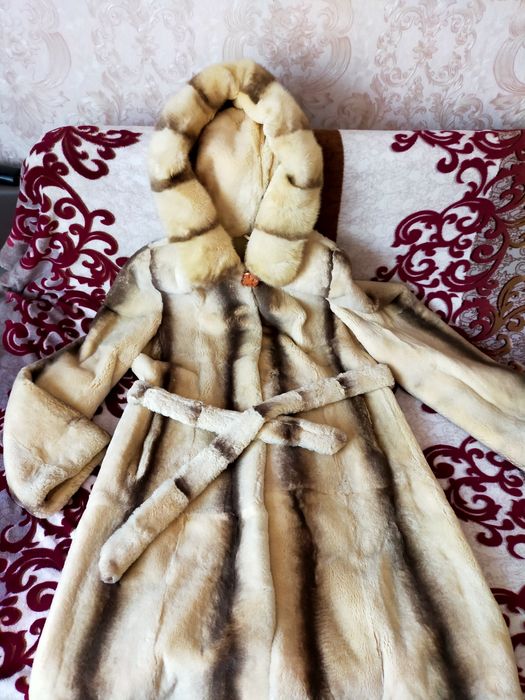 Шуба бобёр           .