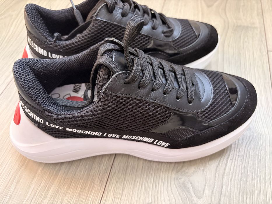 Pantofi sport LOVE MOSCHINO