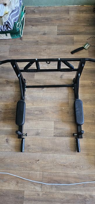 Продам турник срочно