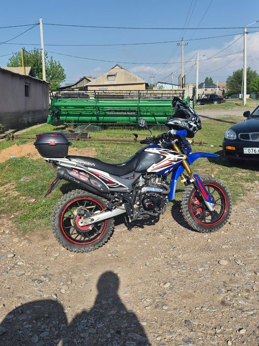 Педа Эндуро В7 250куб