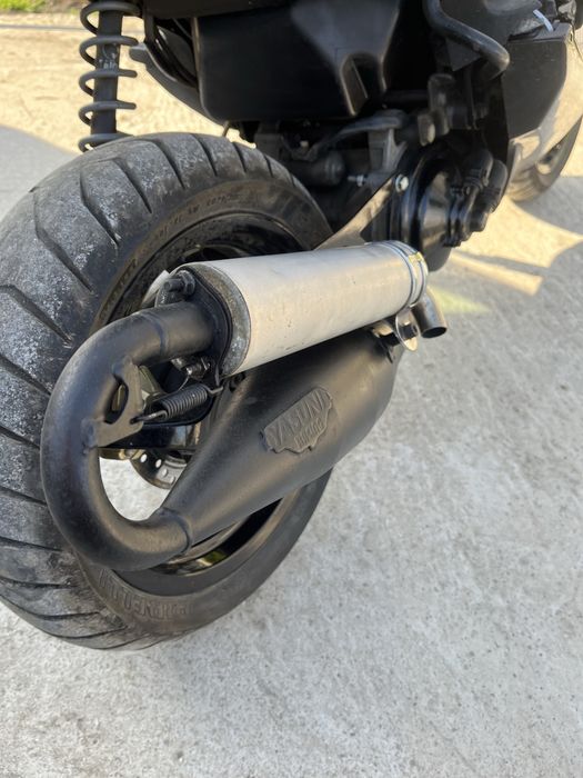 Yamaha Aerox YQ70