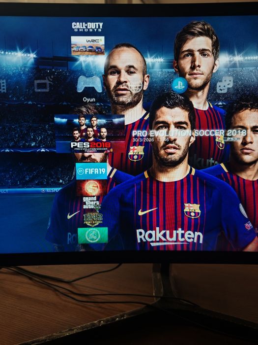 Ps3 slim 320gb...