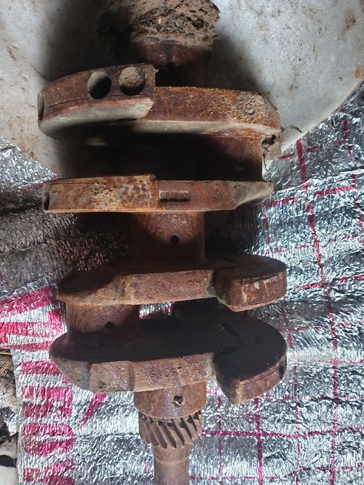 T40 каленвали сотилади