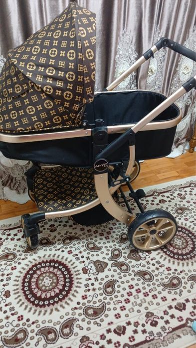 Продам коляску трансформер