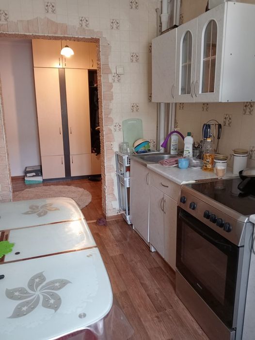 Продам квартиру в п. Белоусовка