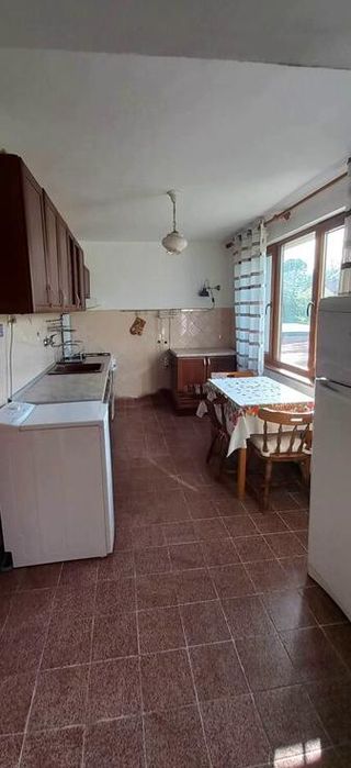 Дава се под наем Етаж от къща в София, Горубляне - 90 кв.м за 410 € - Снимка #4