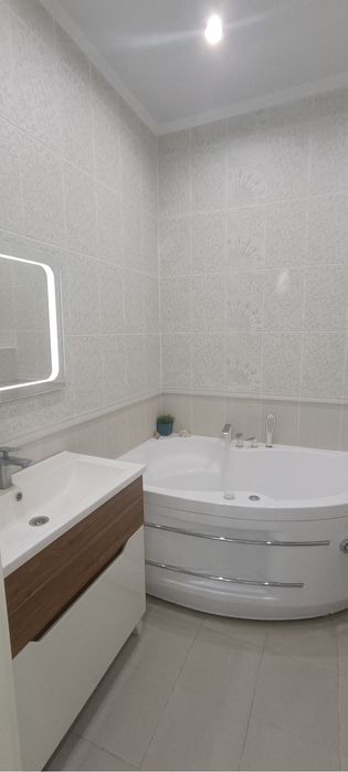 Продам 4 ком квартиру