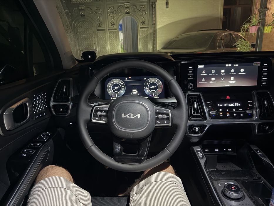 Kia sarento 2023 eng fuli shayba skorsligi