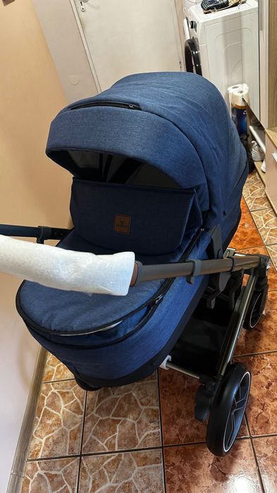 Бебешка количка Cangaroo Icon 2в1