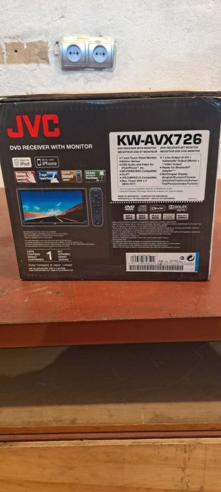 авто магнитола JVC